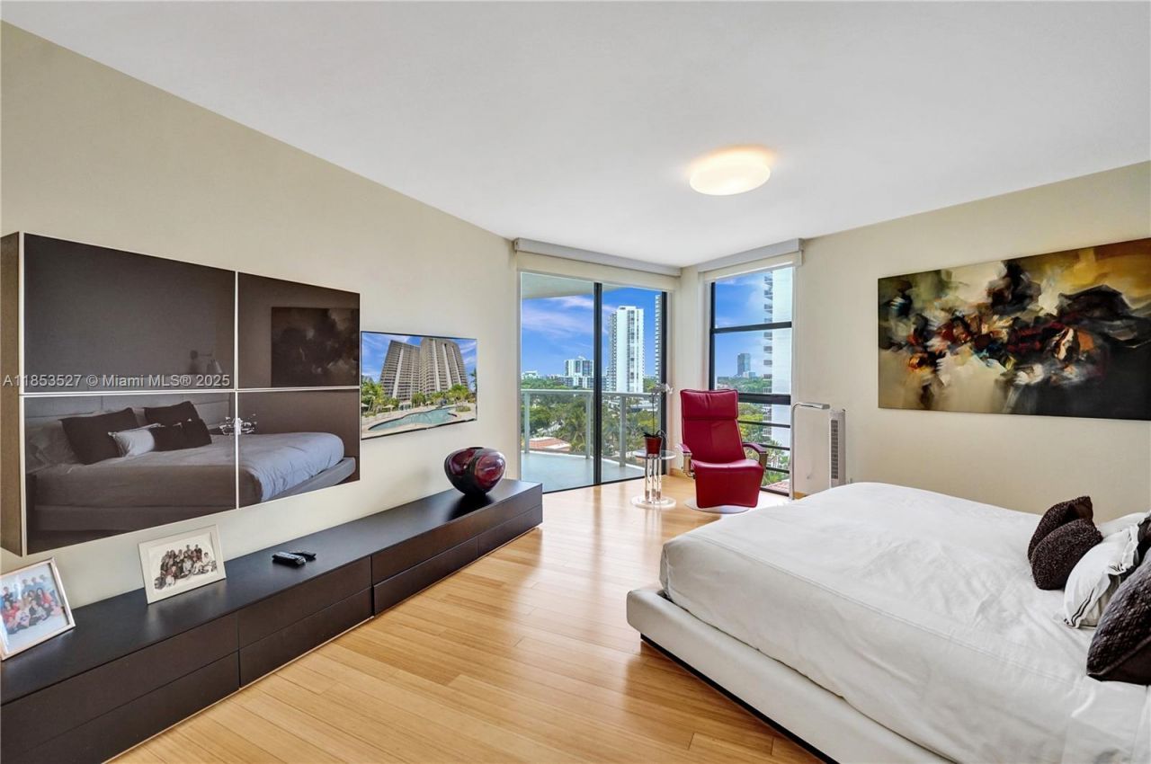 20281 E Country Club Dr, Unit 607, Aventura, FL 33180 Photo