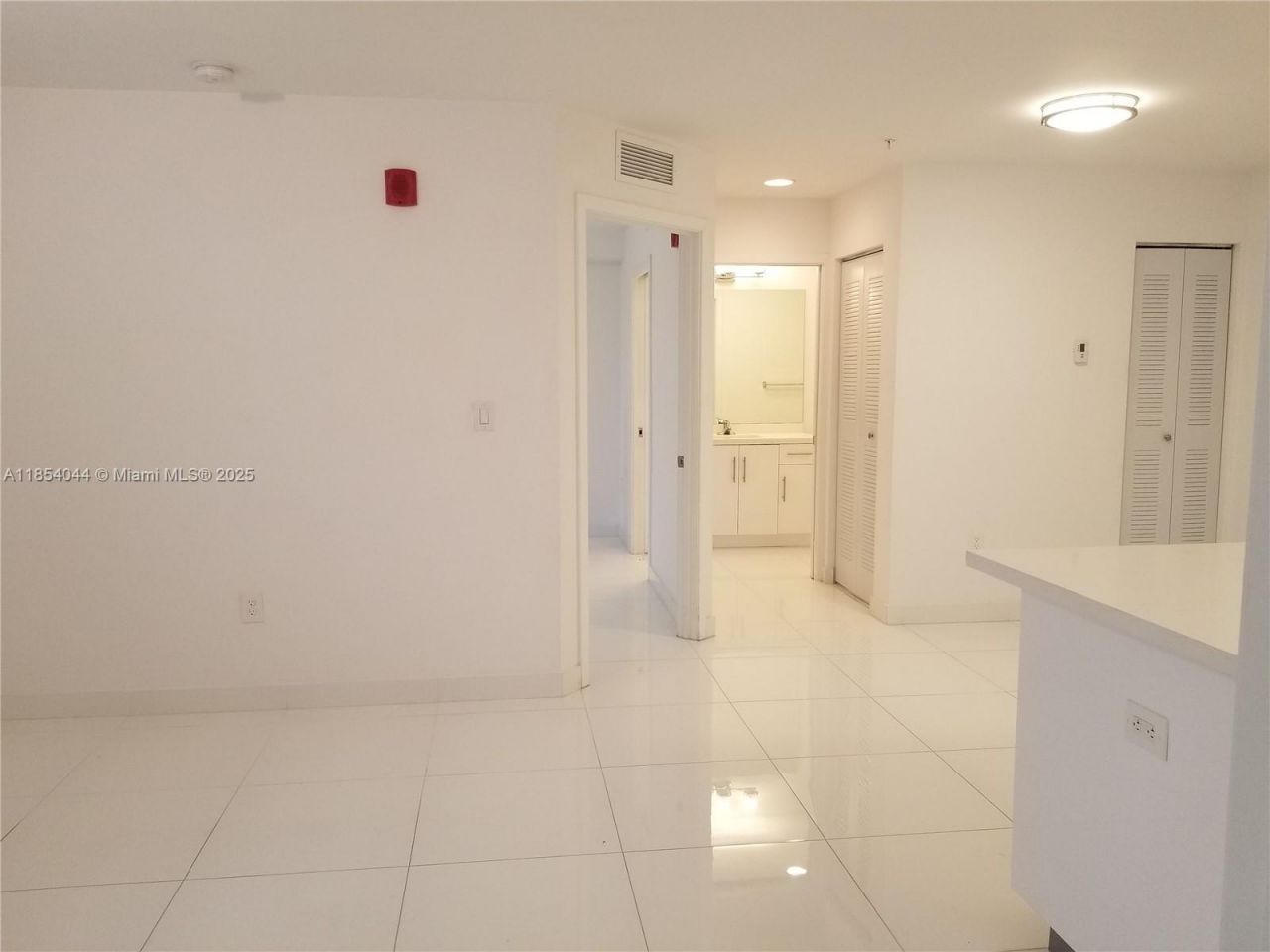 2651 NE 212th Ter, Unit 103, Miami, FL 33180 Photo