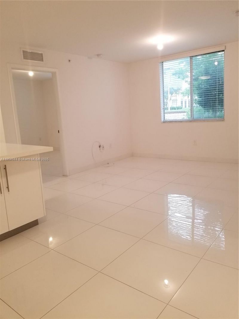 2651 NE 212th Ter, Unit 103, Miami, FL 33180 Photo