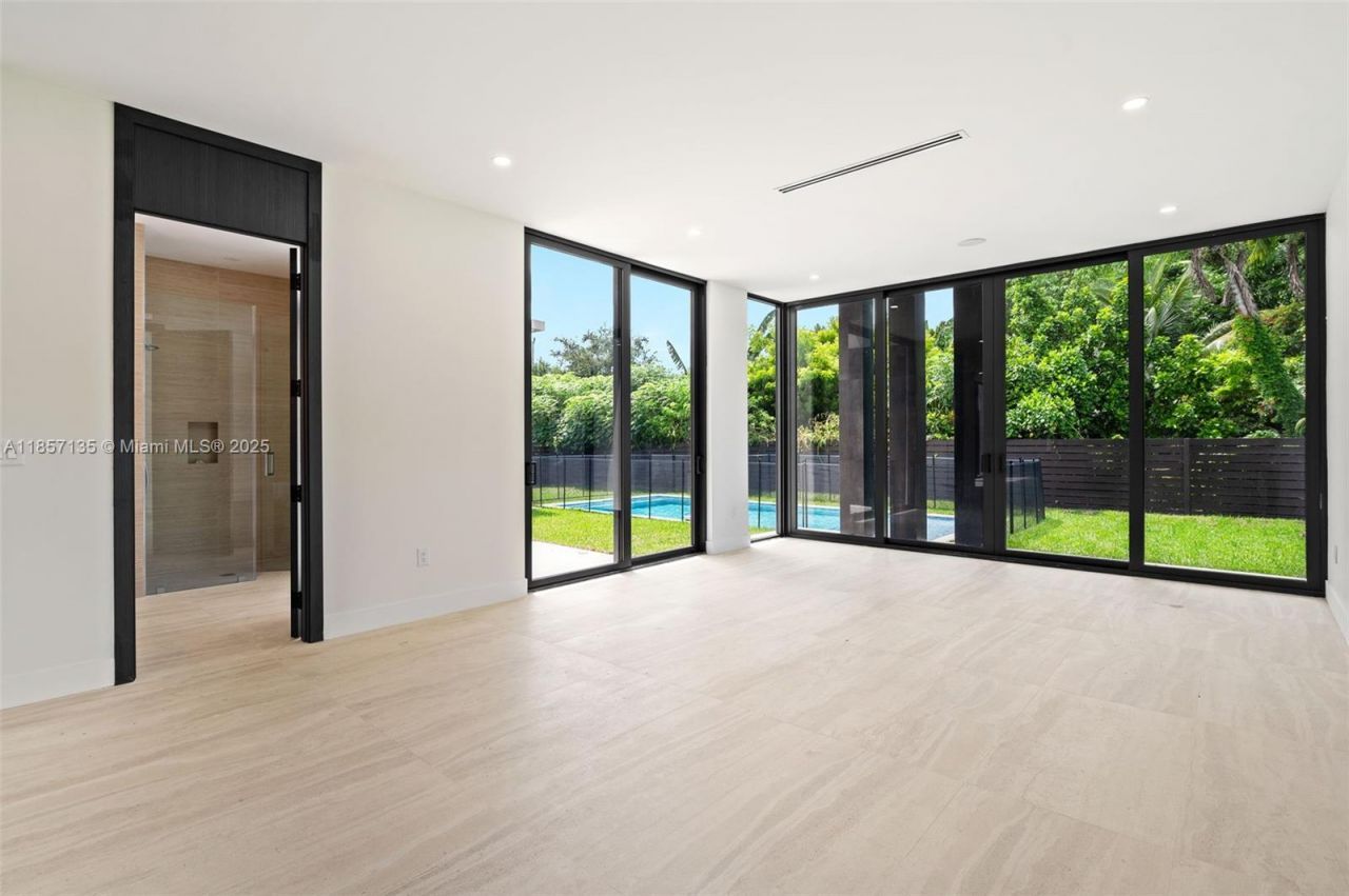 2940 SW 63rd Ave, Miami, FL 33155 Photo