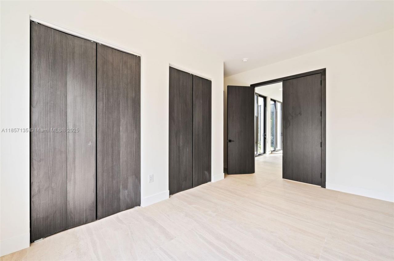 2940 SW 63rd Ave, Miami, FL 33155 Photo