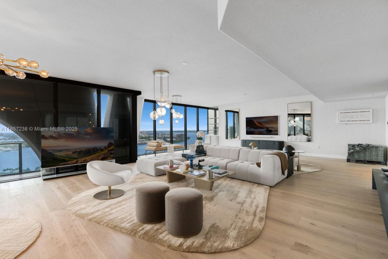 1000 Biscayne Blvd, Unit 2402, Miami, FL 33132 Photo