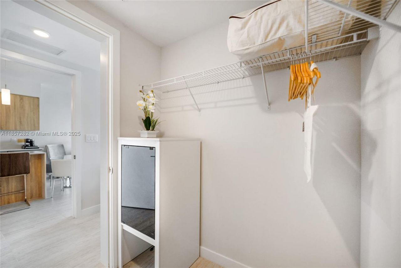 3900 Biscayne Blvd, Unit N-1009, Miami, FL 33137 Photo