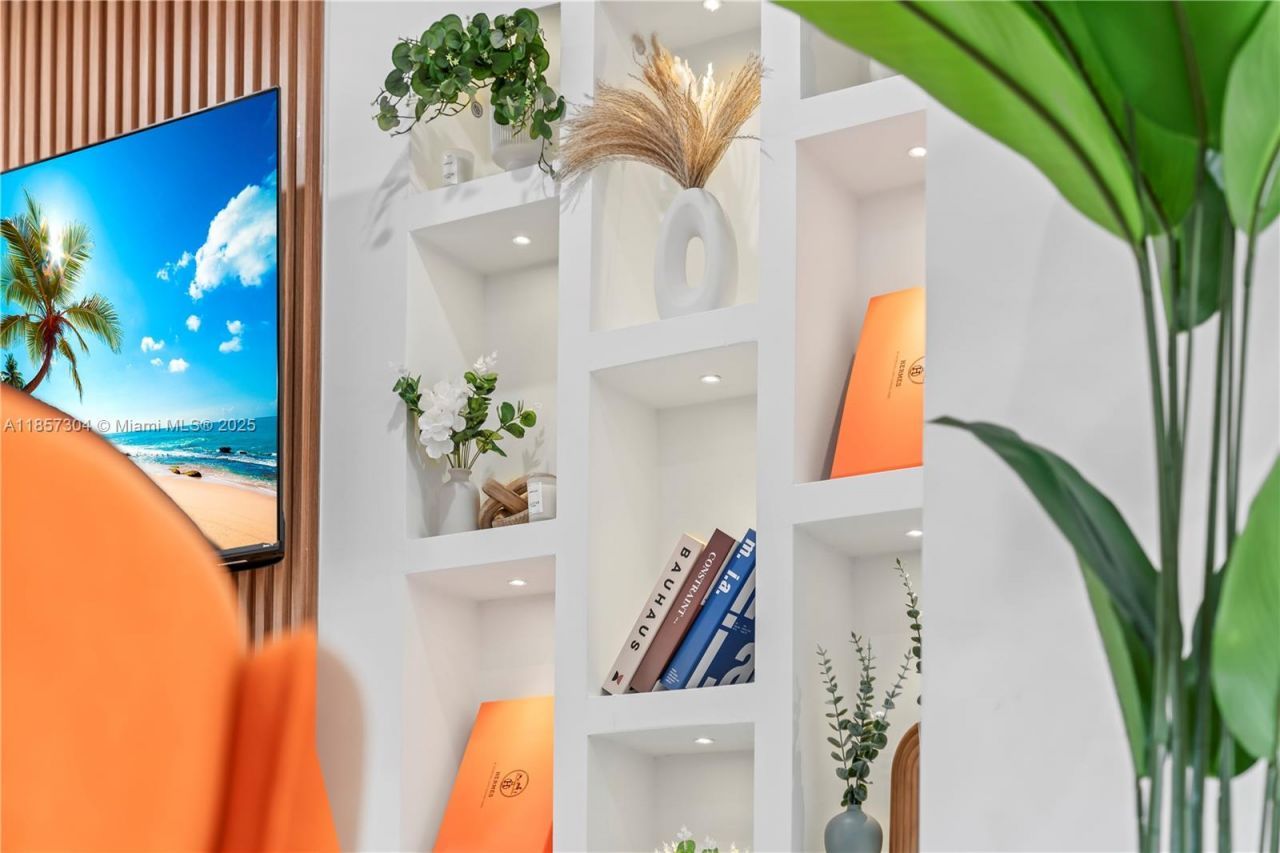 209 N 31st Ave, Unit 1, Hollywood, FL 33021 Photo