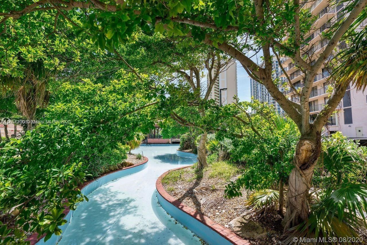 210 174th St, Unit 1103, Sunny Isles Beach, FL 33160 Photo