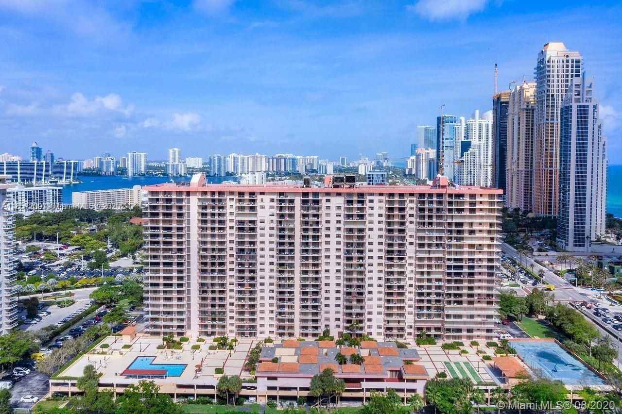 210 174th St, Unit 1103, Sunny Isles Beach, FL 33160 Photo