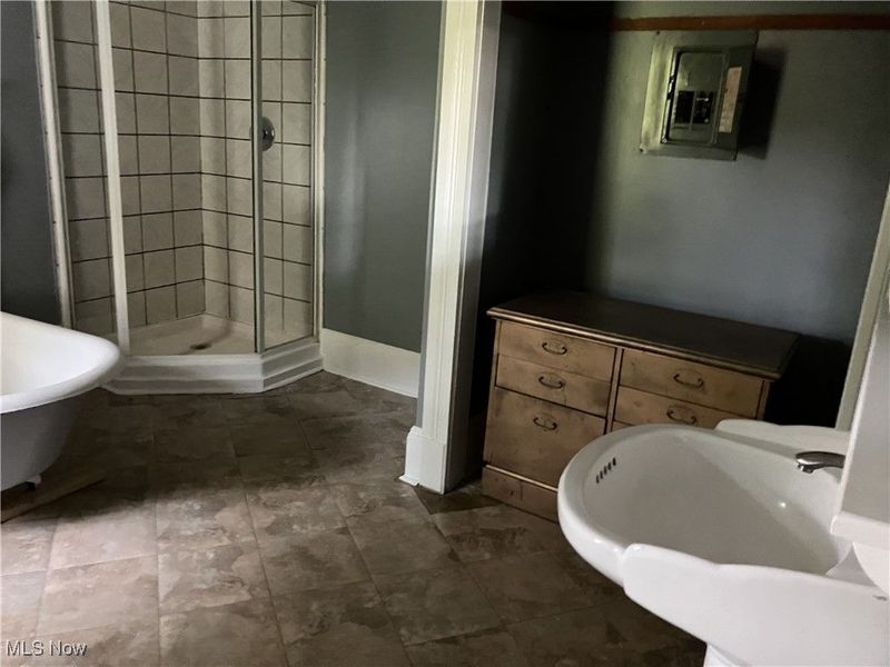 525 Crosby Street, Akron, OH 44302 Photo 19