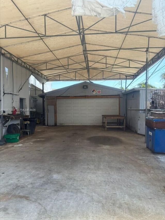 250 NE 44th St, Oakland Park, FL 33334 Photo