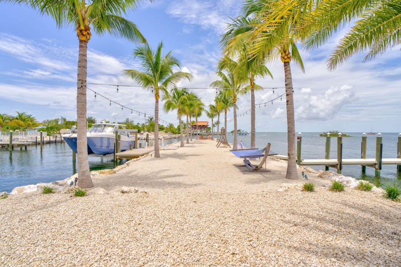 875 50th Street Gulf, Marathon, FL 33050 Photo