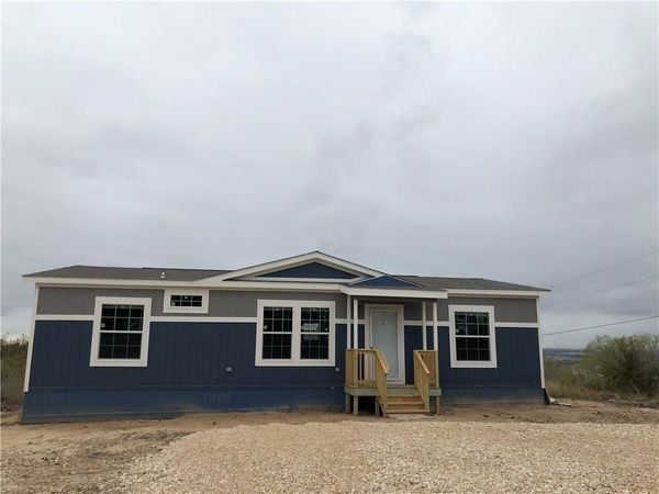 1098 Engelke RD, Buda, TX 78640