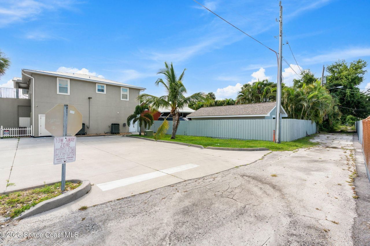 2012 Vernon Place, Melbourne, FL 32901 Photo