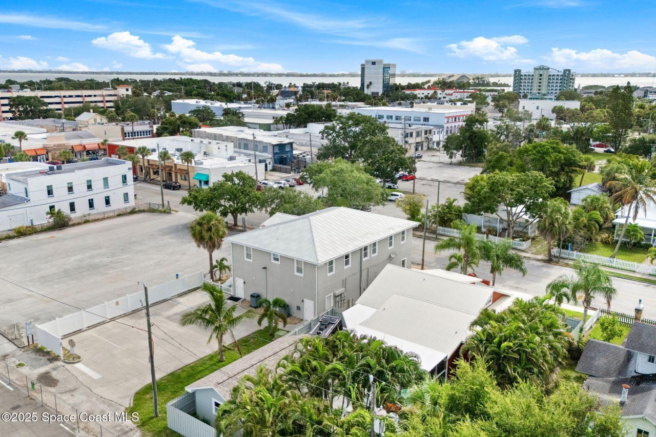 2012 Vernon Place, Melbourne, FL 32901 Photo