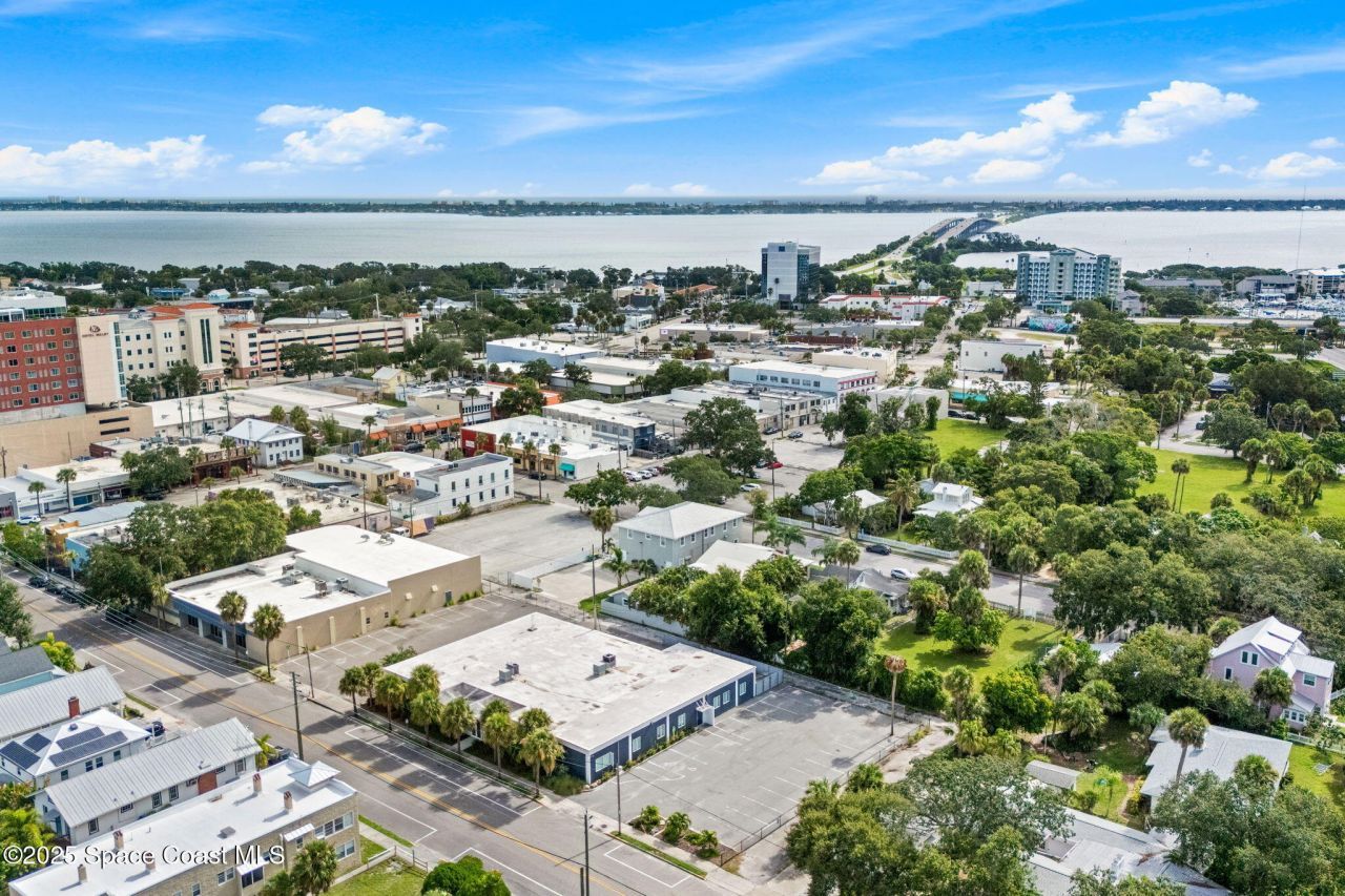 2012 Vernon Place, Melbourne, FL 32901 Photo