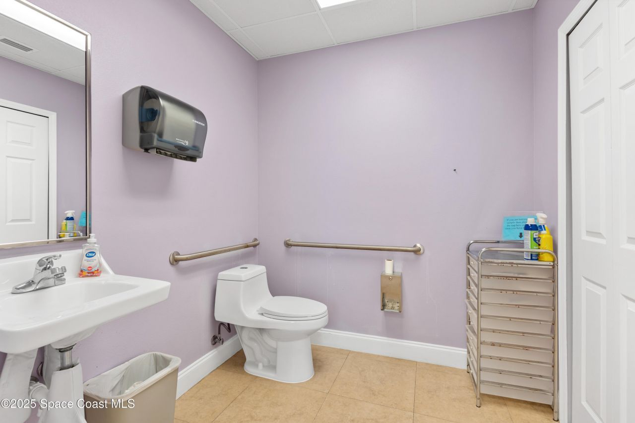 2012 Vernon Place, Melbourne, FL 32901 Photo