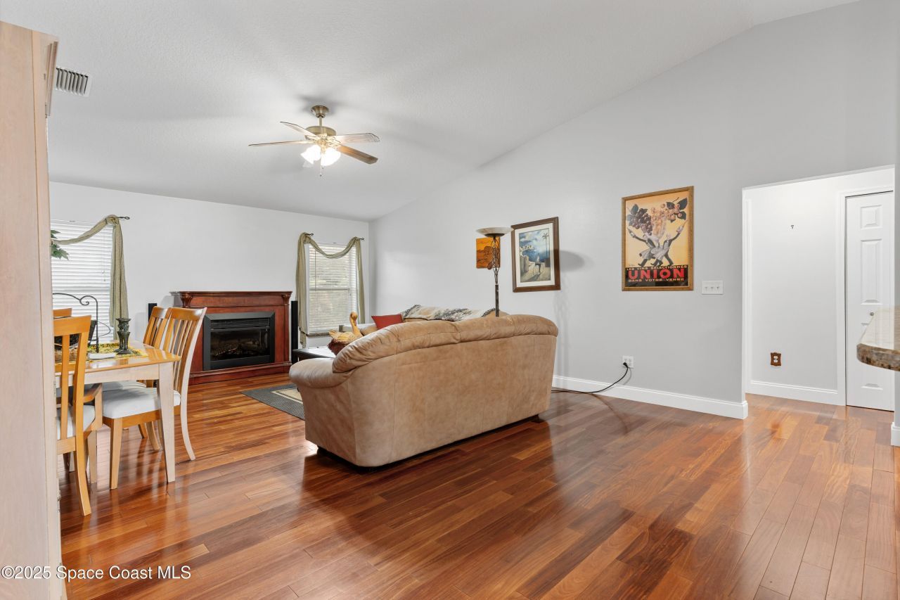 2012 Vernon Place, Melbourne, FL 32901 Photo