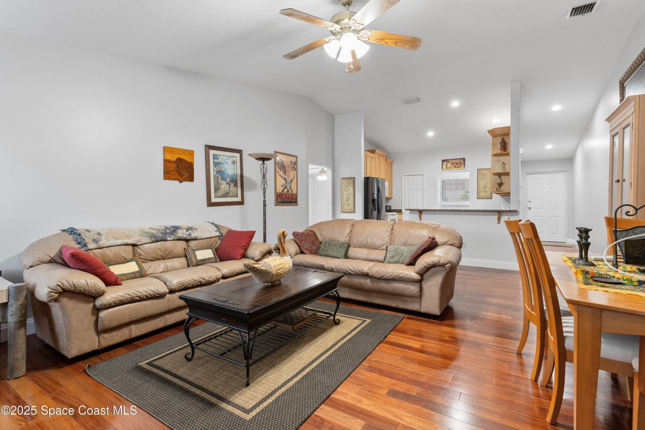 2012 Vernon Place, Melbourne, FL 32901 Photo