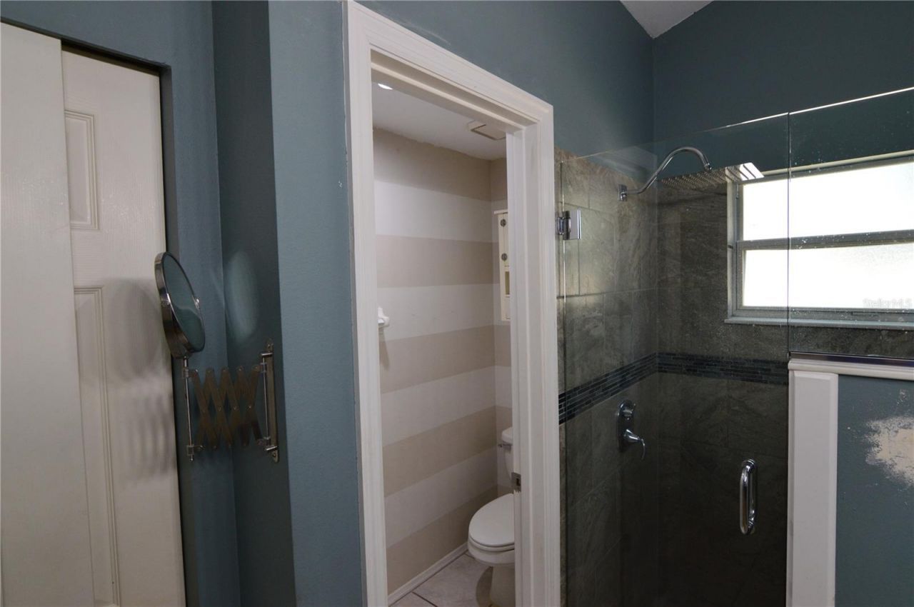 1576 Fawnwood Circle, Sarasota, FL 34232 Photo