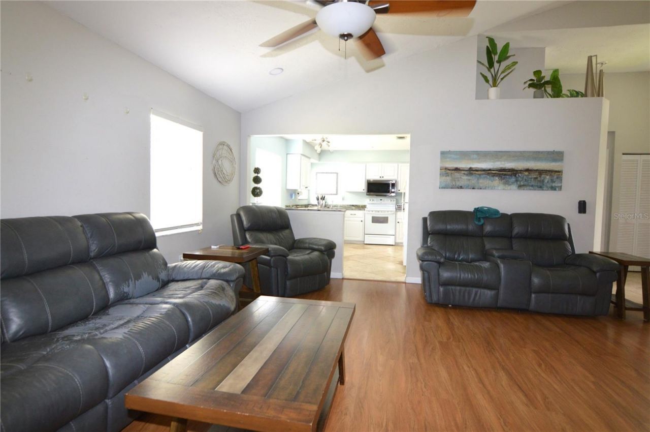 1576 Fawnwood Circle, Sarasota, FL 34232 Photo