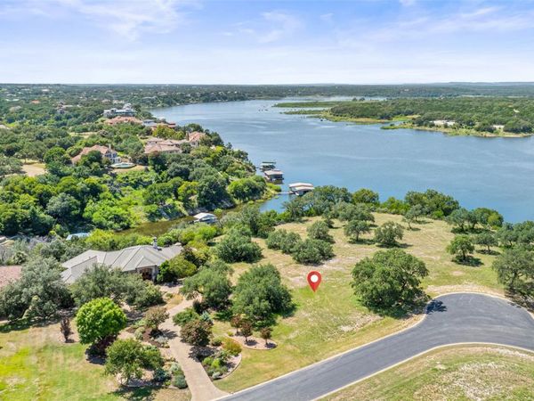 2928 Cliff Overlook, Spicewood, TX 78669