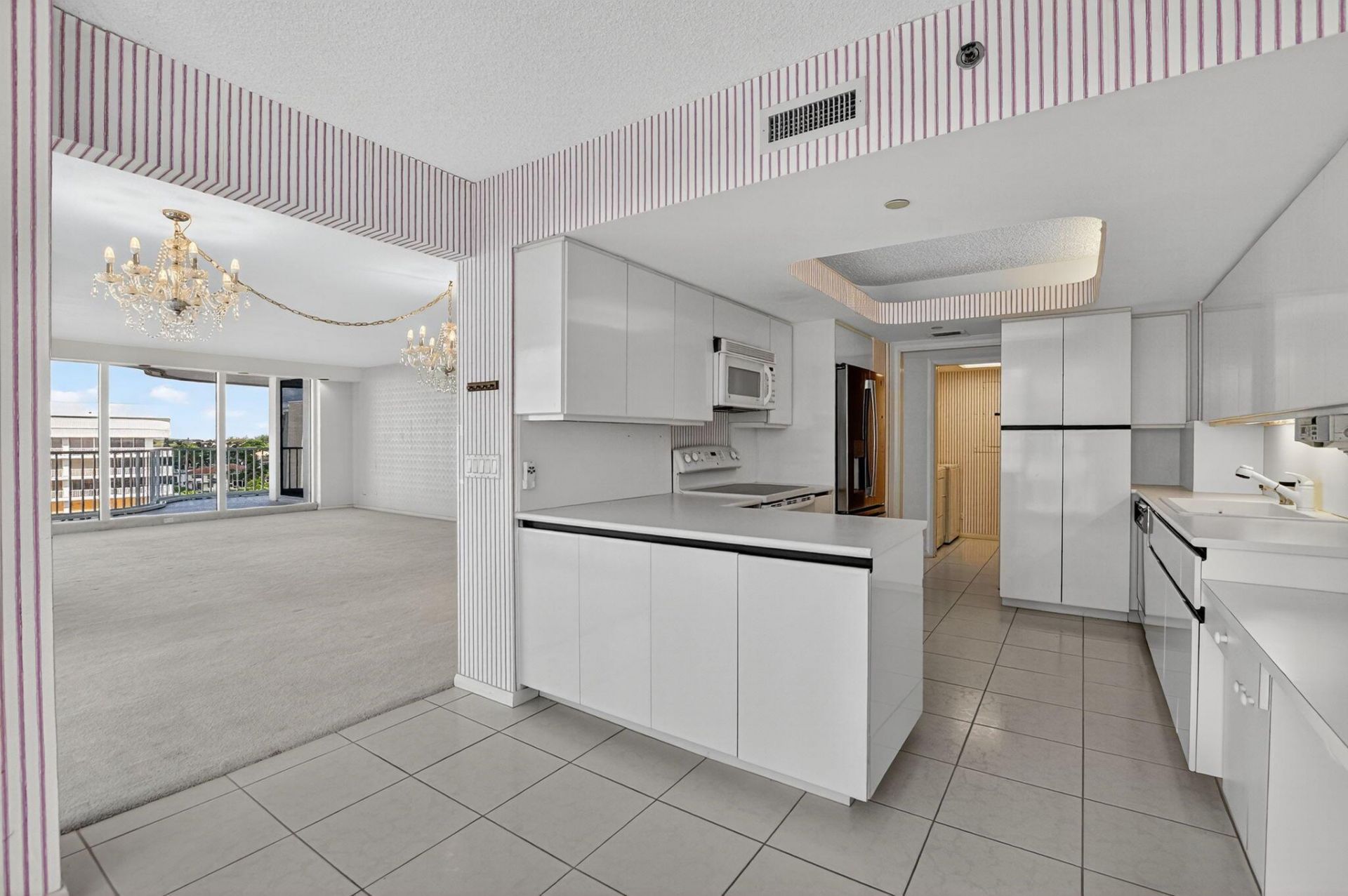 3211 S Ocean Boulevard, Unit 804, Highland Beach, FL 33487 Photo