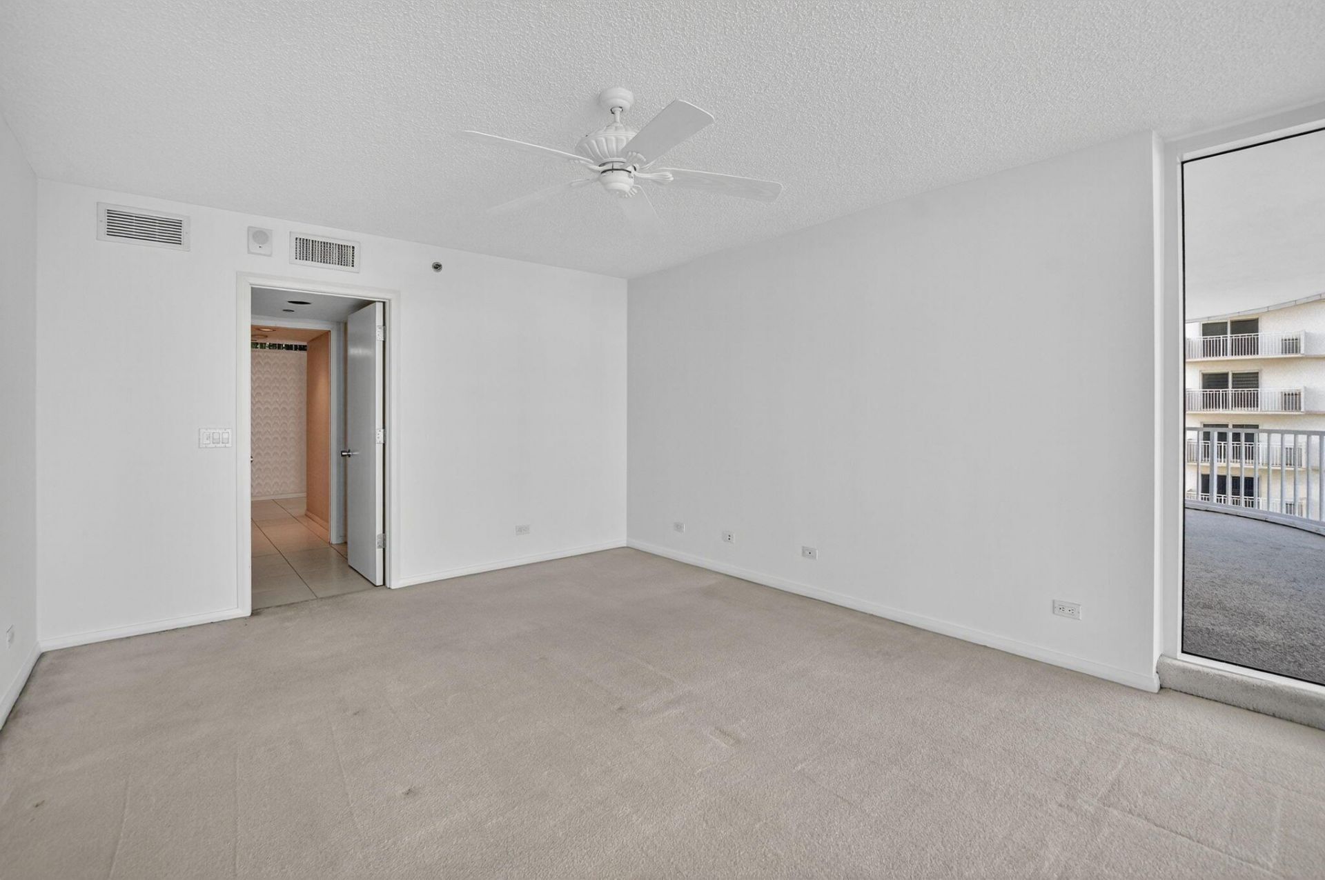 3211 S Ocean Boulevard, Unit 804, Highland Beach, FL 33487 Photo