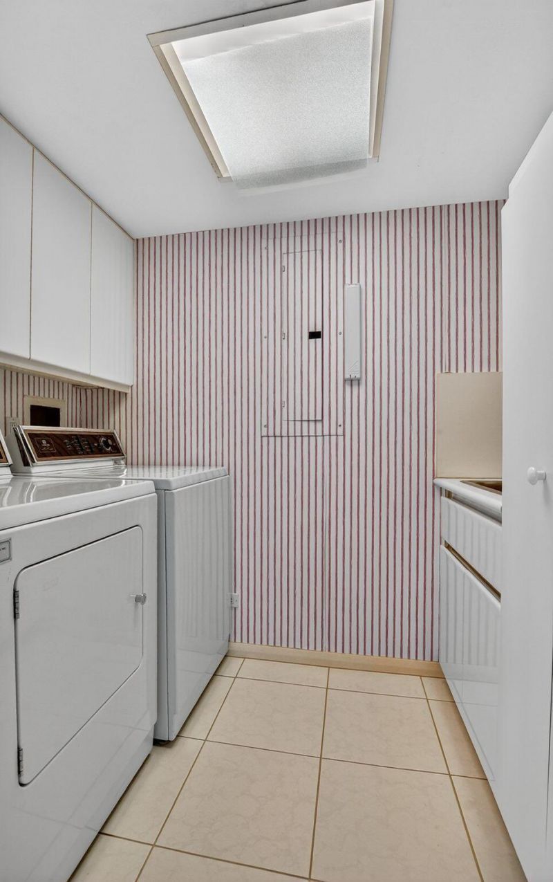 3211 S Ocean Boulevard, Unit 804, Highland Beach, FL 33487 Photo