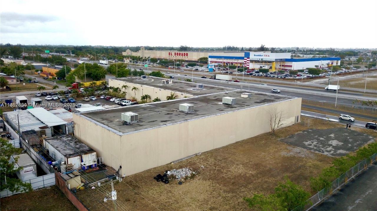 4401 NW 167 St, Miami Gardens, FL 33055 Photo