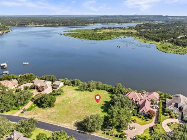 26212 Countryside DR, Spicewood, TX 78669