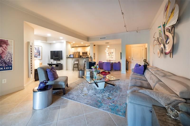 16102 Emerald Estates Drive, Unit 207, Weston, FL 33331 Photo