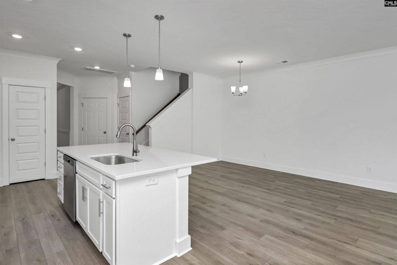 608 Wetherbrooke Way Photo 10