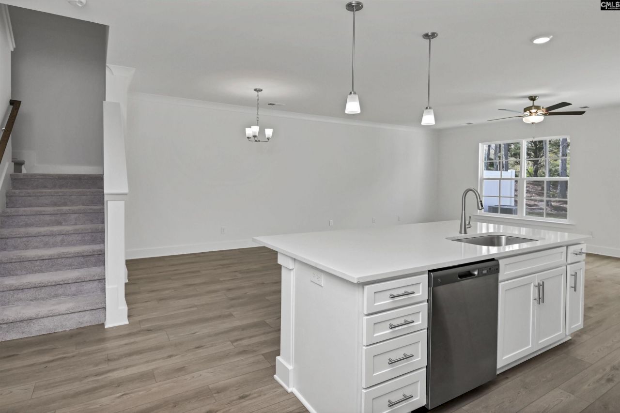 608 Wetherbrooke Way Photo 8