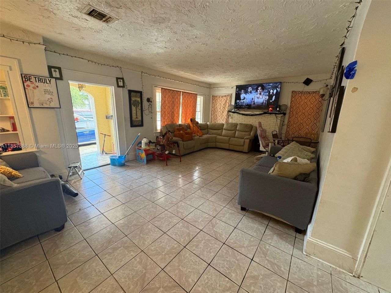 2619 SW 5th St, Miami, FL 33135 Photo