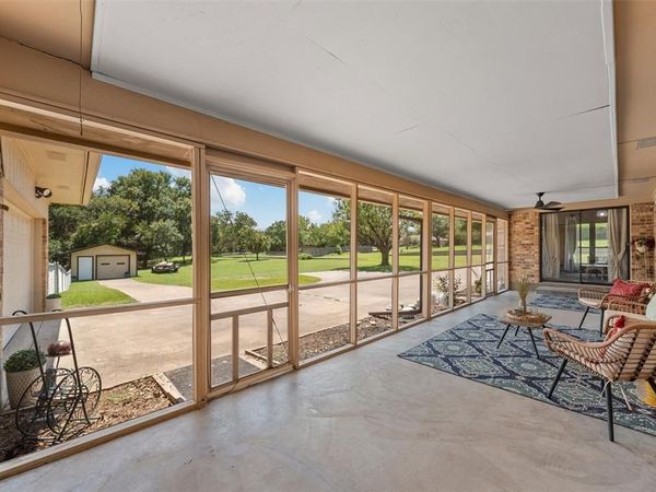 2402 White Street, Clifton, TX 76634