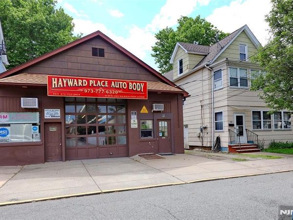 106-110 Hayward Place, WALLINGTON, NJ 07057