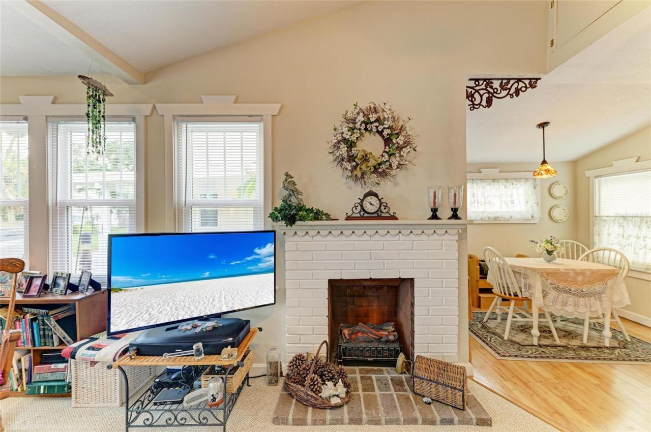 31 Seminole Drive, Bradenton, FL 34208 Photo