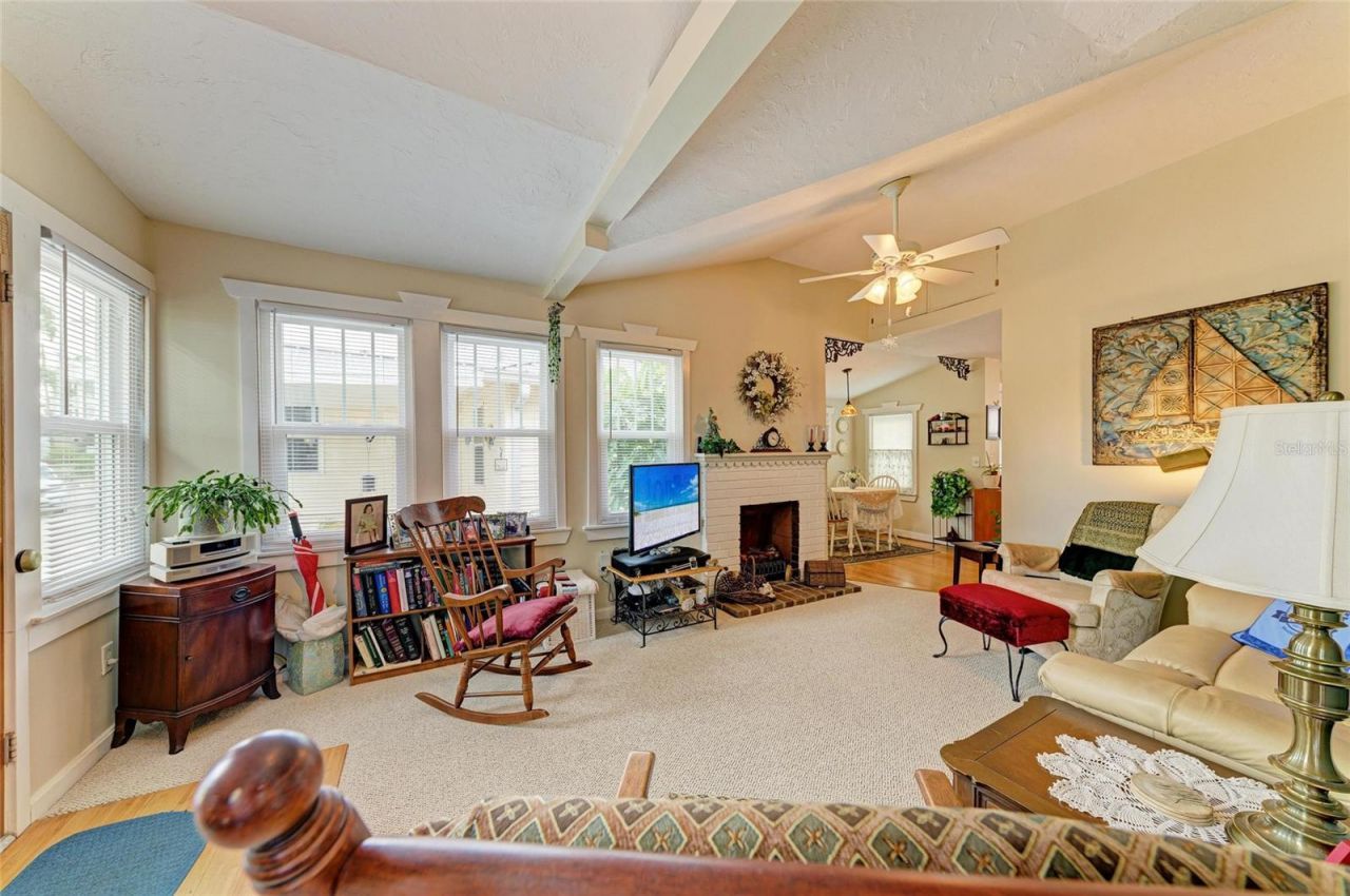 31 Seminole Drive, Bradenton, FL 34208 Photo