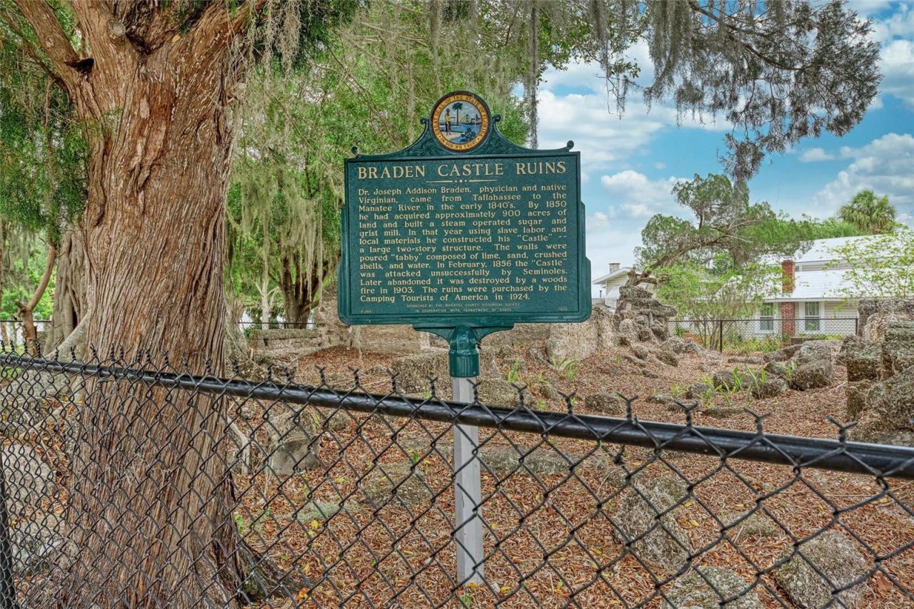 31 Seminole Drive, Bradenton, FL 34208 Photo