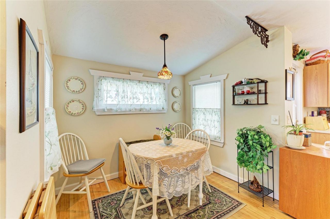 31 Seminole Drive, Bradenton, FL 34208 Photo