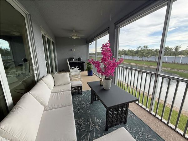 2543 Seychelles DR, Unit 607, NAPLES, FL 34112