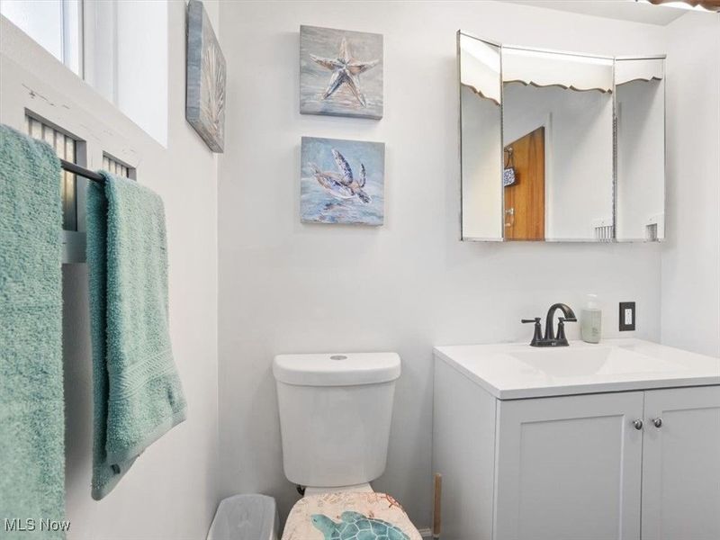 7630 Darling Avenue, Conneaut, OH 44030 Photo 32