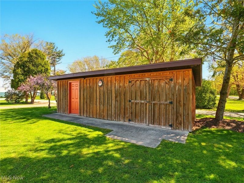 7630 Darling Avenue, Conneaut, OH 44030 Photo 9