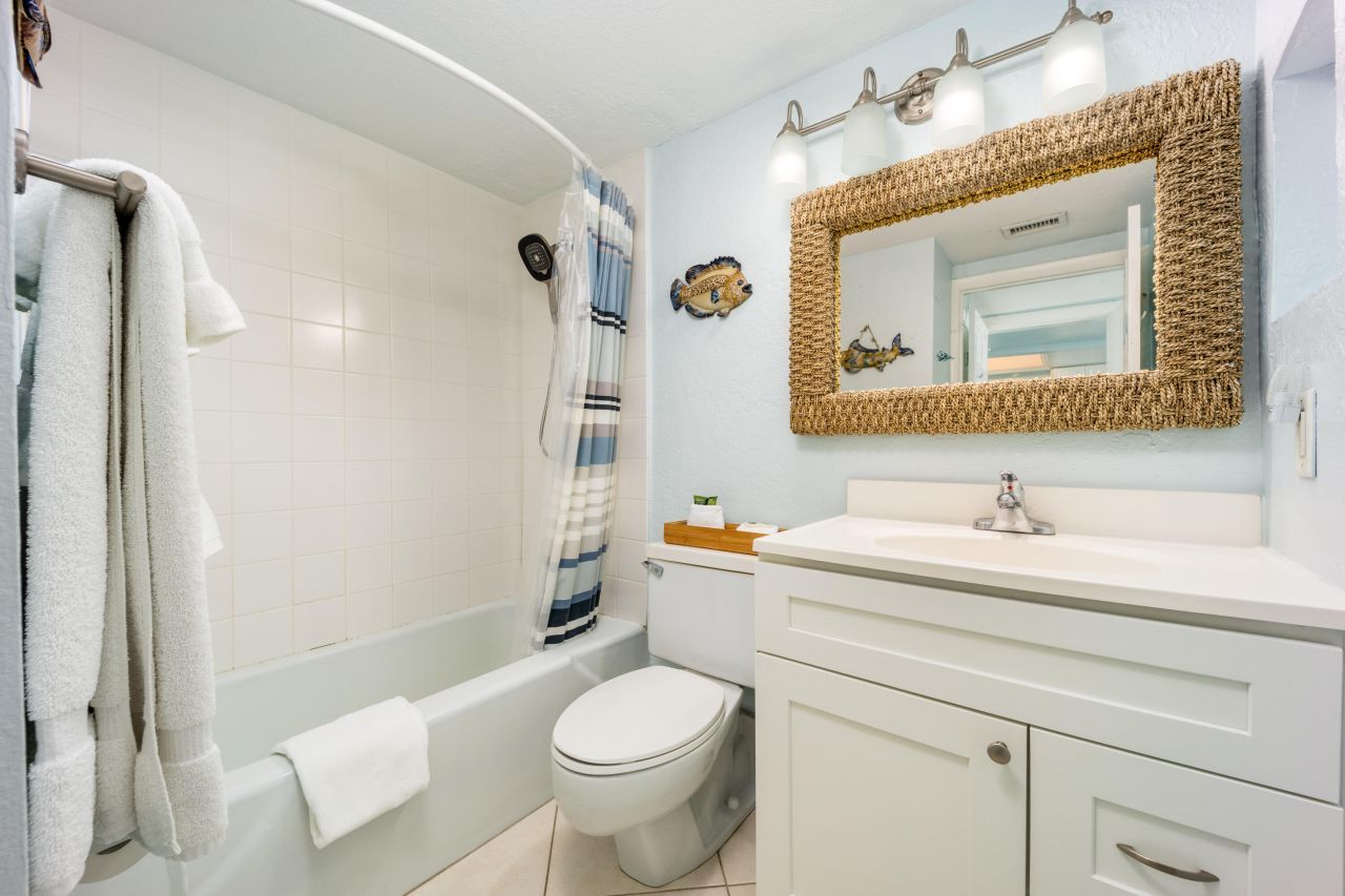 9800 S Ocean Drive, Unit 304, Jensen Beach, FL 34957 Photo