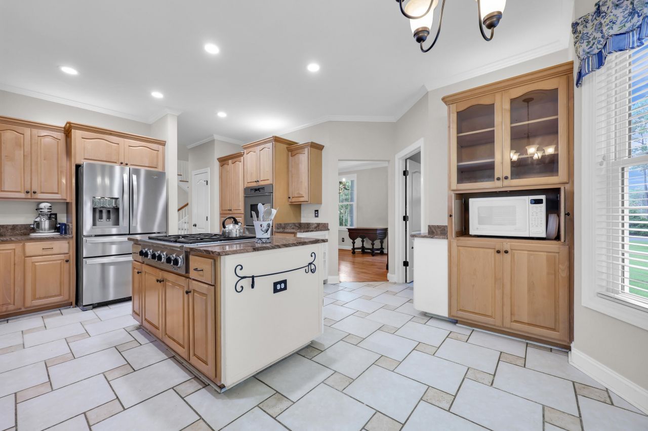 2595 Royal Oak Drive Photo 17