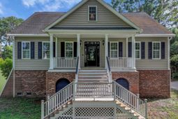 2595 Royal Oak Drive photo 4