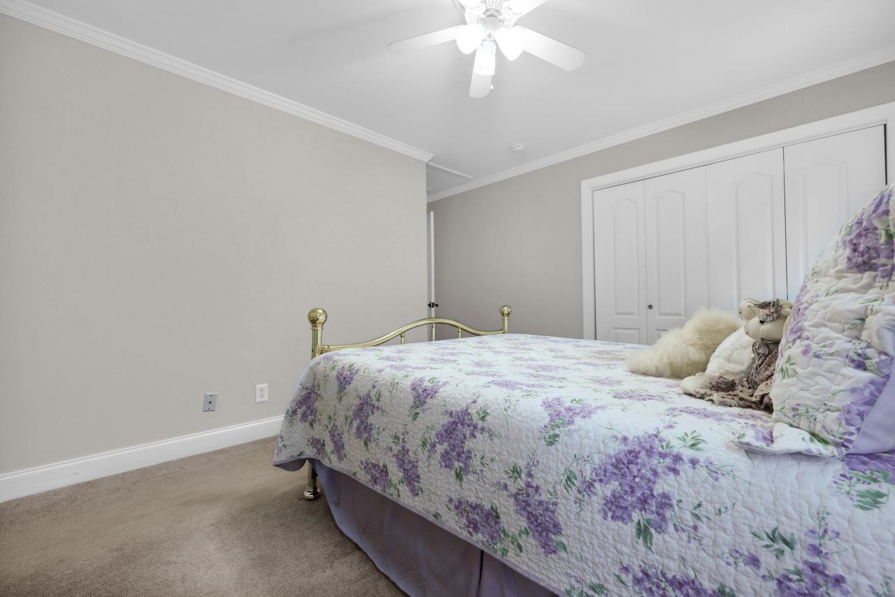 2595 Royal Oak Drive Photo 31