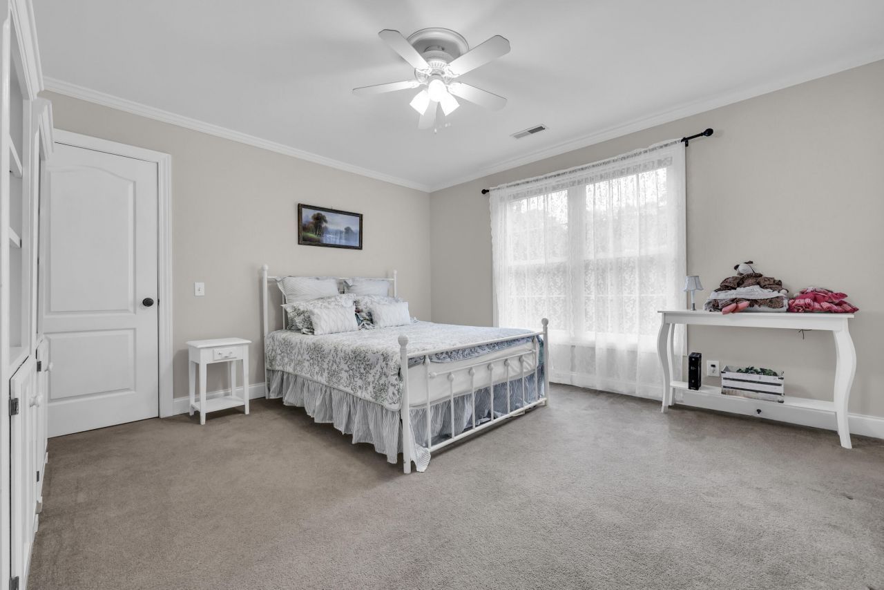 2595 Royal Oak Drive Photo 32