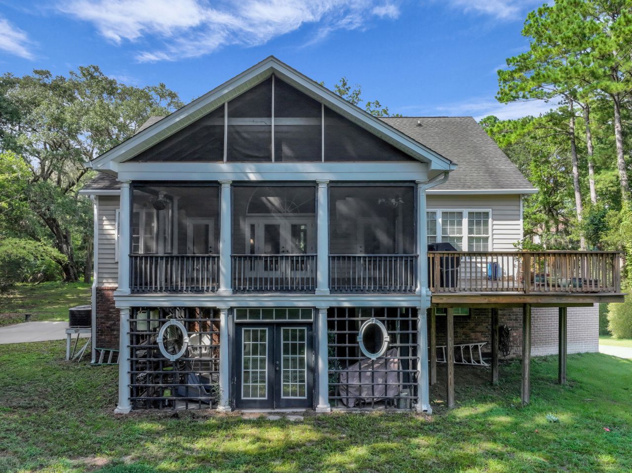 2595 Royal Oak Drive Photo 45