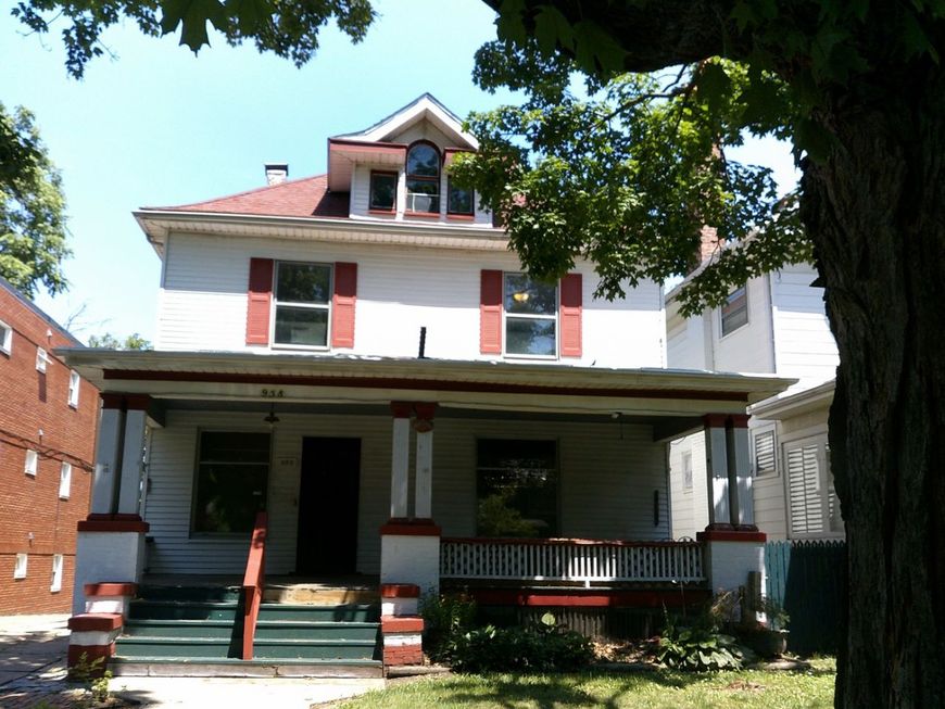 Main Photo