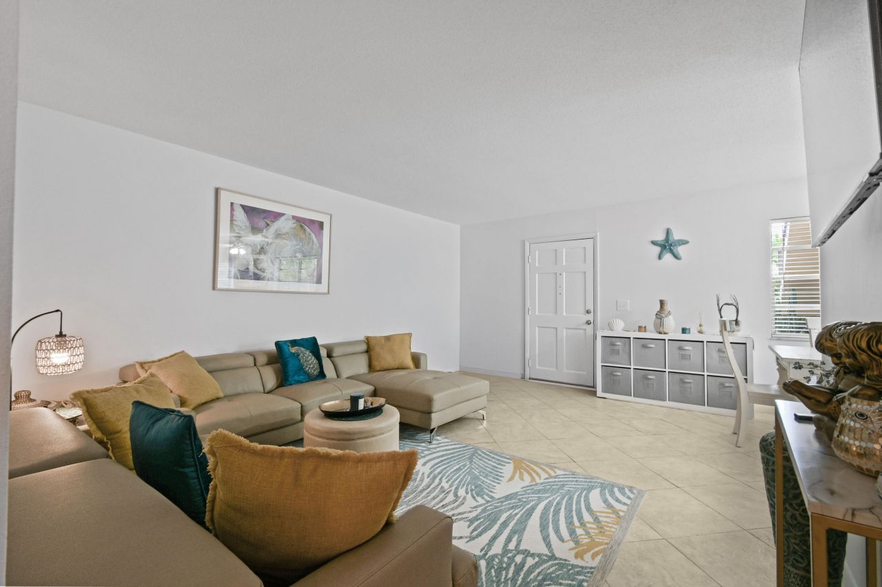 1100 E Indiantown Road, Unit 101, Jupiter, FL 33477 Photo