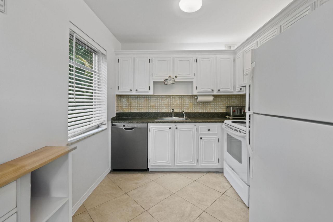 1100 E Indiantown Road, Unit 101, Jupiter, FL 33477 Photo